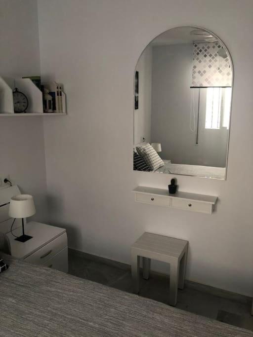Encantador Apartamento Residencial Con Piscina Торремолинос Экстерьер фото